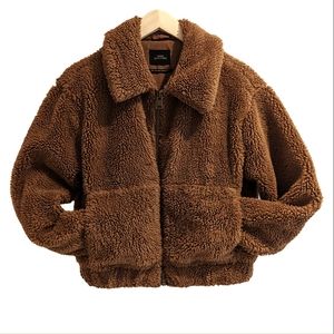 Urban Outfitters Cropped Teddy Jacket in brown, size P/S